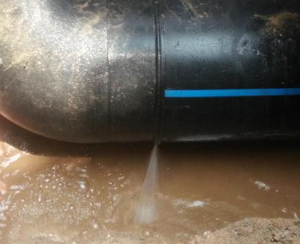 涞源楼顶渗水维修公司为大家分享下涞源卫生间漏水维修修补技术!